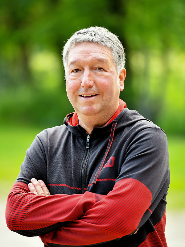 TV Grün-Weiß Bad Zwischenahn Ralf Albrechts Sportwart, Vereinsmanager und Tennistrainer